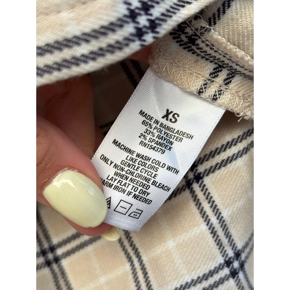 Aeropostale Plaid Tennis Skater Skirt XS Beige Black Preppy Y2K Mini - Picture 6 of 9